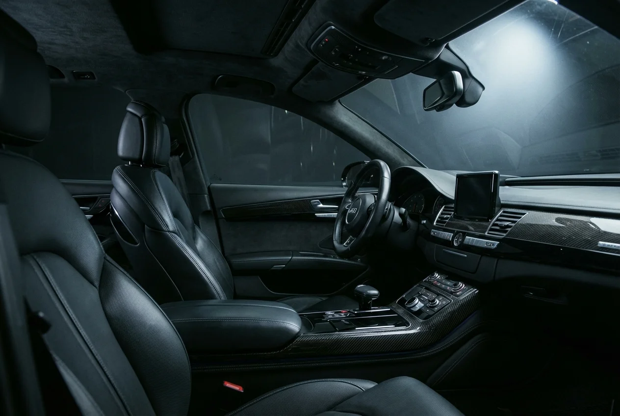 Limpieza interior premium de un vehículo